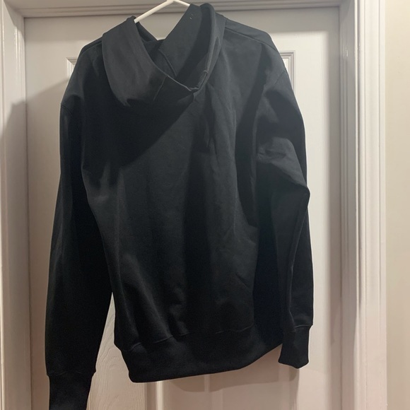 Majestic Black Hoodie - M - Picture 4 of 4